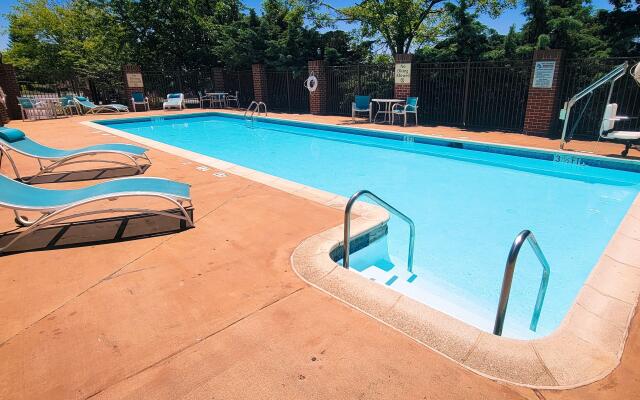Holiday Inn Express - Harrisburg East by IHG
