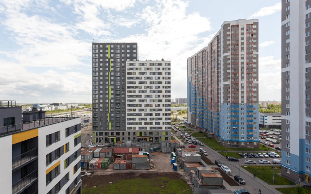 Apartment 2nights on Vitebsk Avenue, 99 building 1