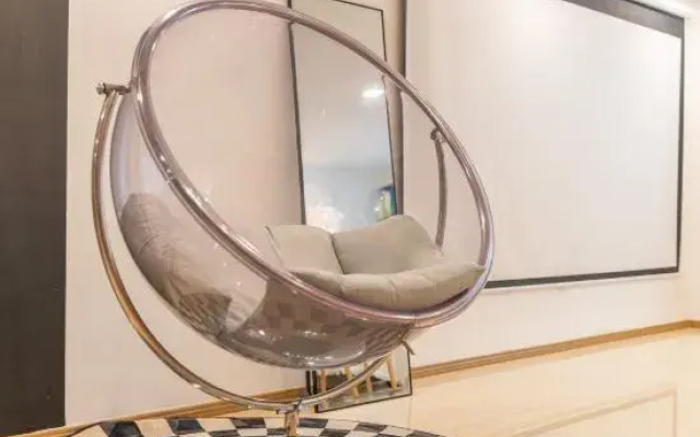 Hera loft luxury hotel (Wuhan Gutian 2nd Road Kaide Plaza)