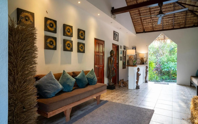 Tropical Season Villa Resort