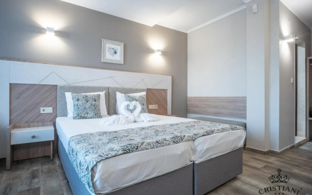 Hotel Cristiani