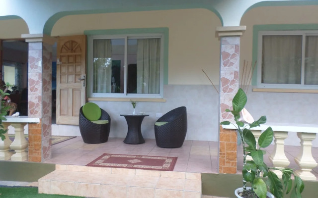 Villa Bananier Guest House