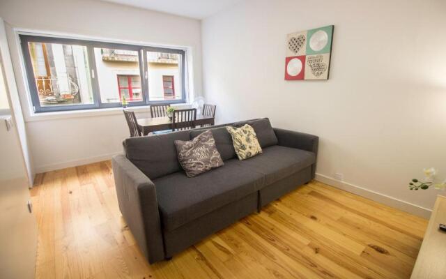 Guest H4U - Porto Batalha City Center