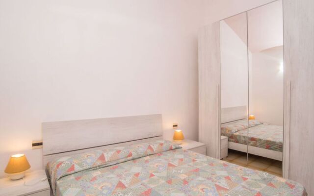 Residence Delphino (REI250)
