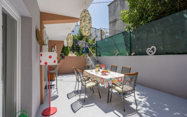 Hola Apartment