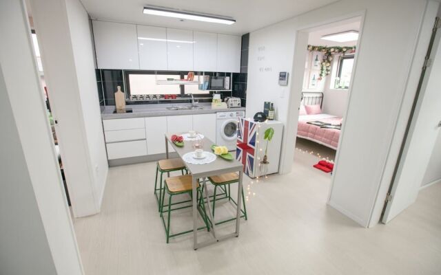 Kuki House