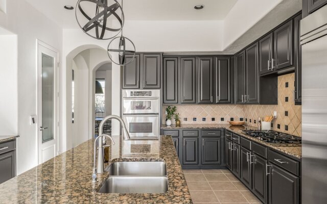 Solstice by AvantStay