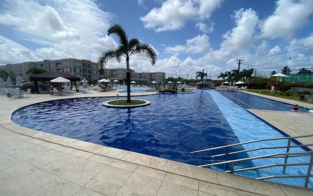 Flat 110 Muro Alto CC by LaPlaya