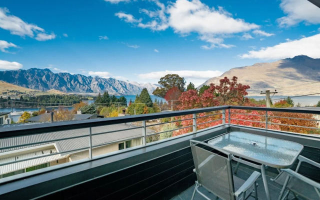 Lomond Retreat - Near Cbd Executive Apartment