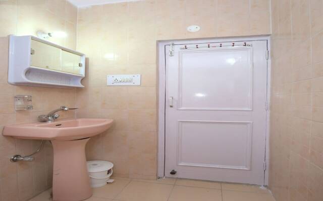 OYO 9839 Home Cozy 3BHK Sanjauli