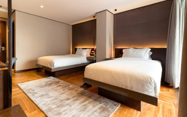 Ramada Encore Makati