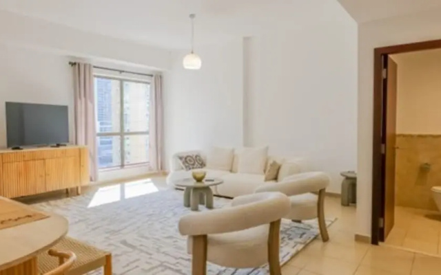Modern 2BR with Amazing Marina View