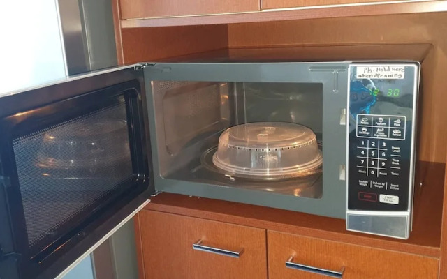 Chevron Tower3 has 2bedrooms 2beds With Car Park