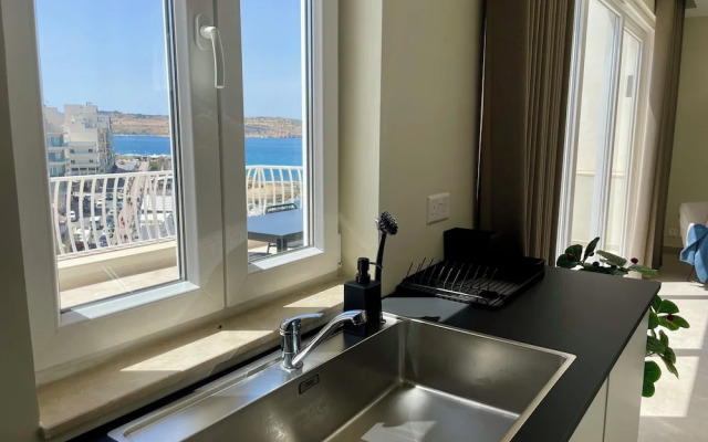 Bugibba Square Seafront LUX Apartments