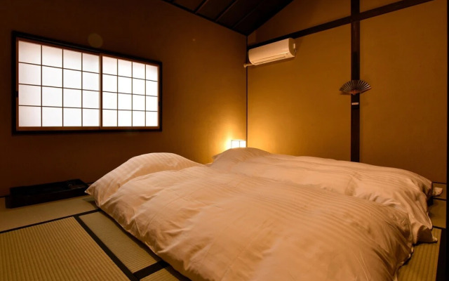 Rinn Premium Koki East