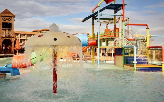 Coral Sea Beach & Aqua Park