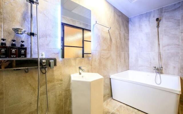 CYGNUS Hotel