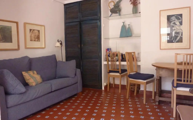 Alhambra Hill Apartments