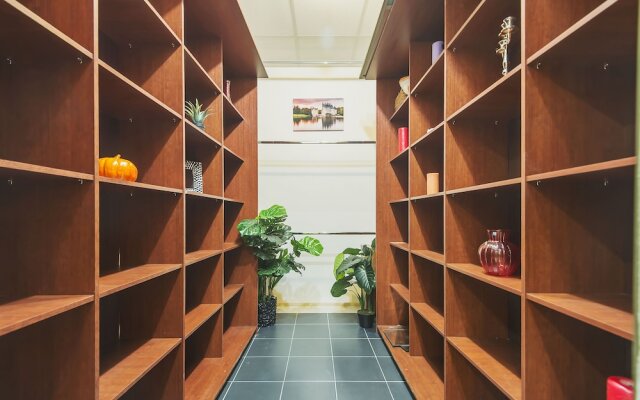 GM Apartment 2 Leont'yevskiy Pereulok 6