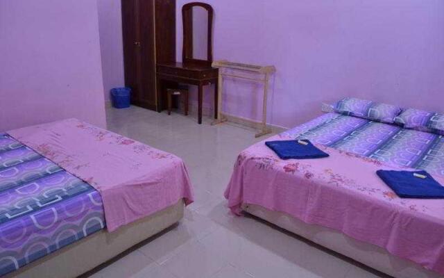 Tanjung Malie Beach Motel