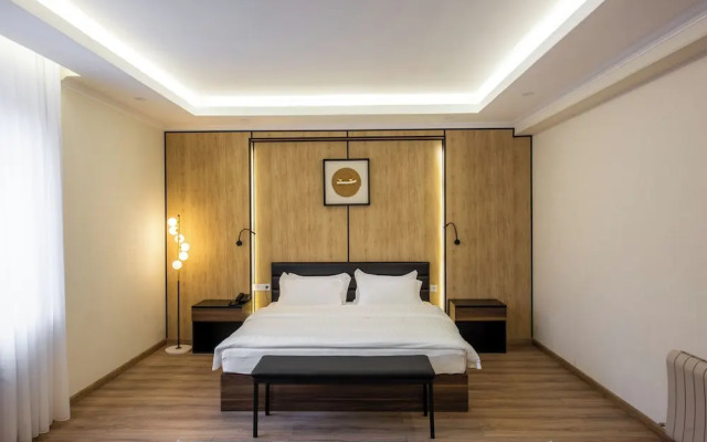 Silk Road Premium Hotel