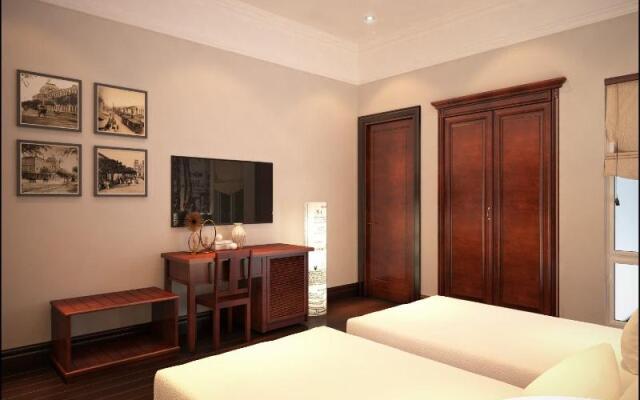 Hanoi Louis Hotel