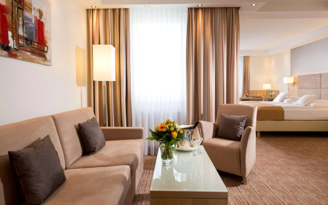 Best Western Plus Midland Suites