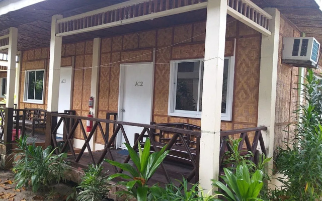 The Sharks Tail Dive Resort