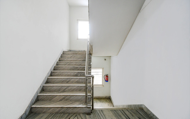 FabHotel Silver Key kalighat