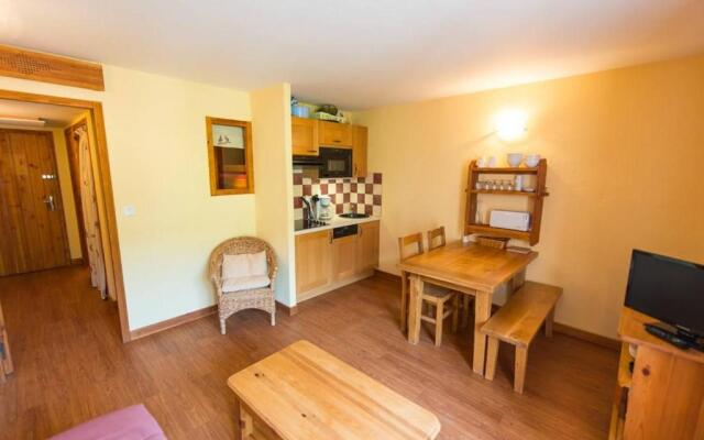 Appartement Serre Chevalier, 1 pièce, 4 personnes - FR-1-330F-120