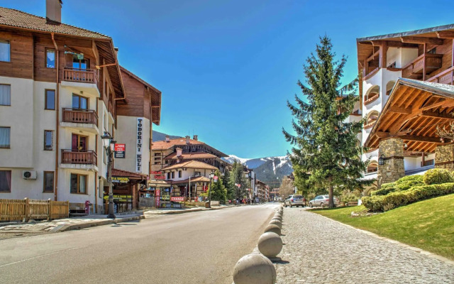 Gondola Flat Number 2