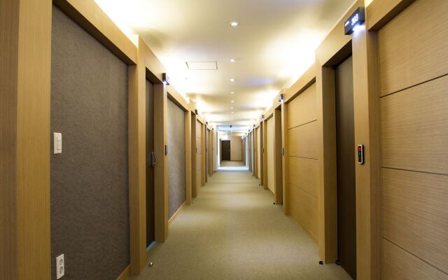 Pungnam Family Hotel