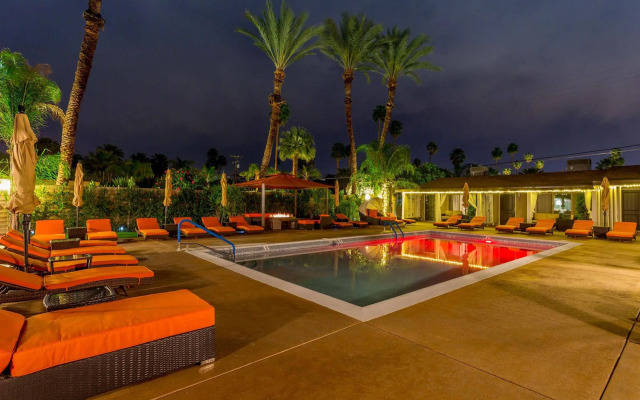 Little Paradise Hotel