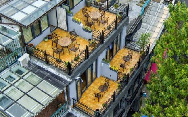 Whisper of The Nature Hotel