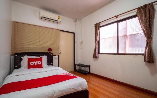 OYO 836 PK Residence