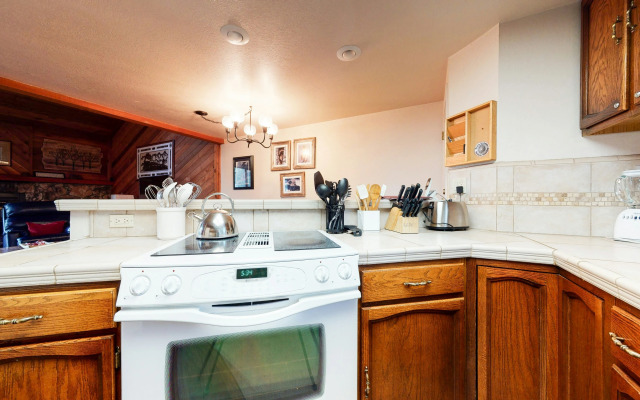 Mammoth Sierra Townhomes #26