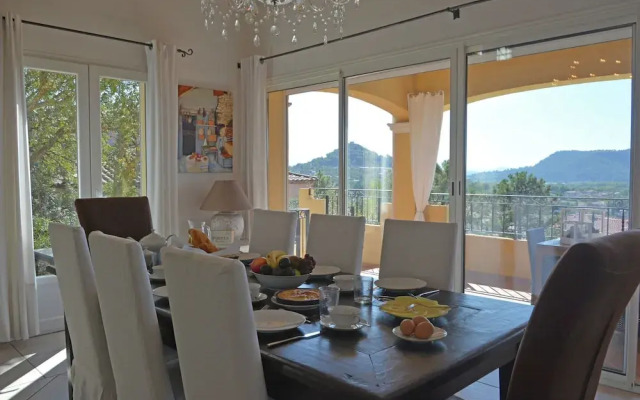 Beautiful Villa in Vidauban with Swimming Pool