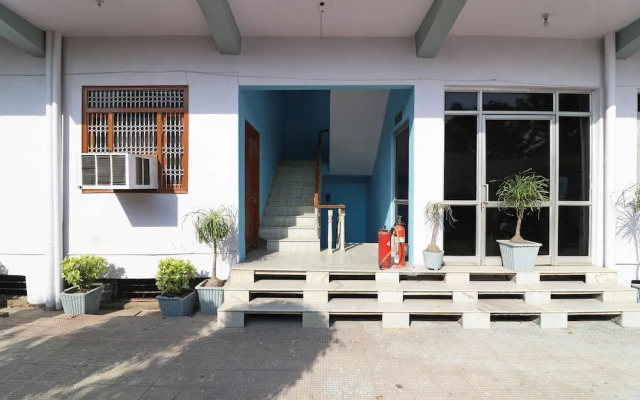 OYO 22577 Hotel City View