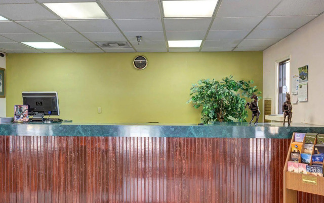 OYO Hotel Grenada West