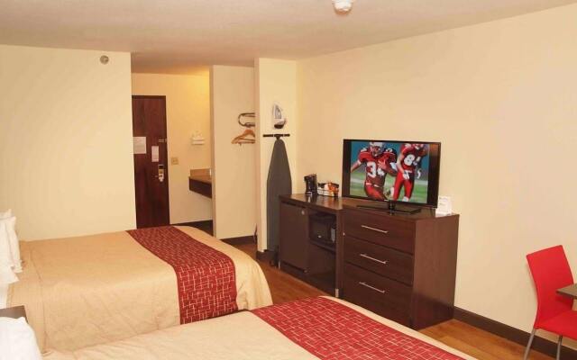 Red Roof Inn Osage Beach