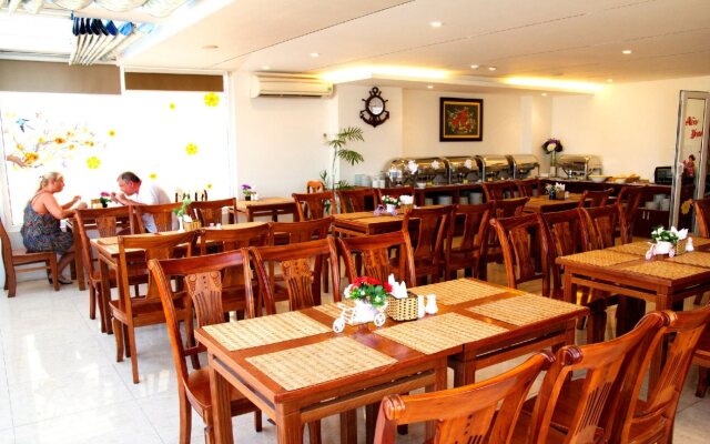 Golden Beach Nha Trang