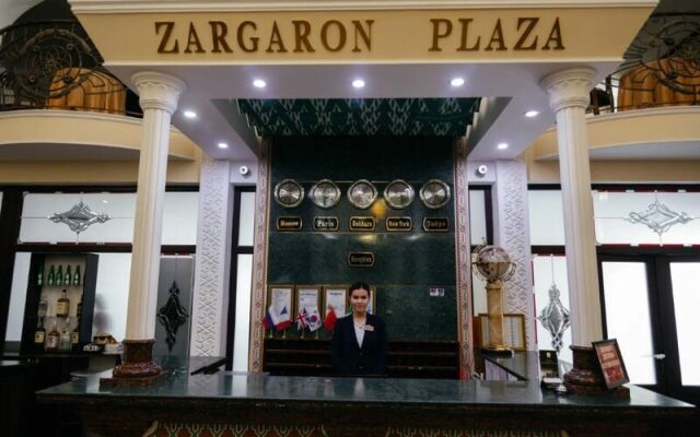 Zargaron Plaza