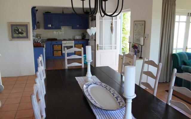 10 The Deck Self catering