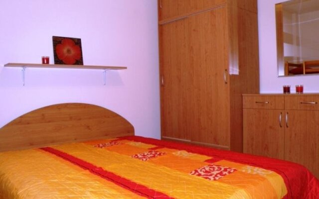 Apartmanovy Dom Triangel