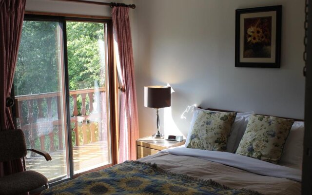 Columbia Valley B & B