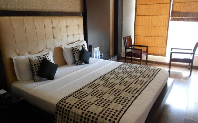 Hotel Delhi Pride