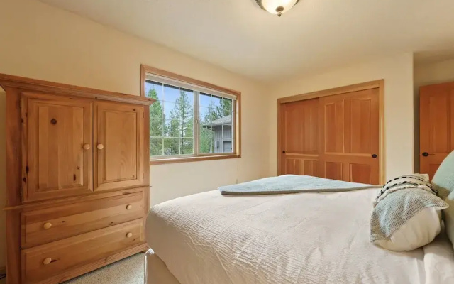 4 Tan Oak Lane 5 Bedroom Home