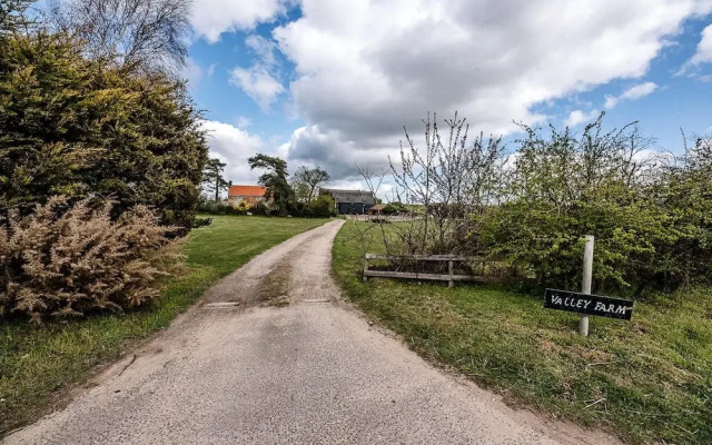 The Hayloft, Valley Farm Barns Snape,