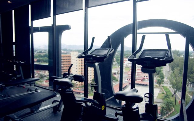 M Roof Hotel & Residences