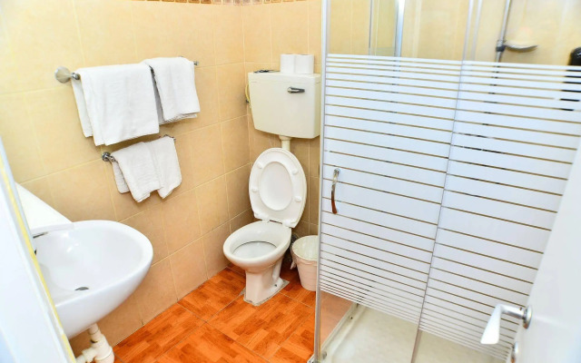 Avital Hotel